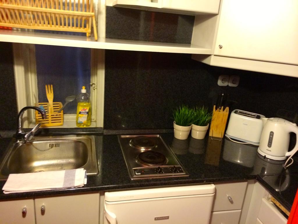 Budget Apartment By Hi5 - Oktober 6 Str 4 ブダペスト エクステリア 写真